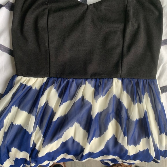 High-Low Dress - Picture 2 of 4